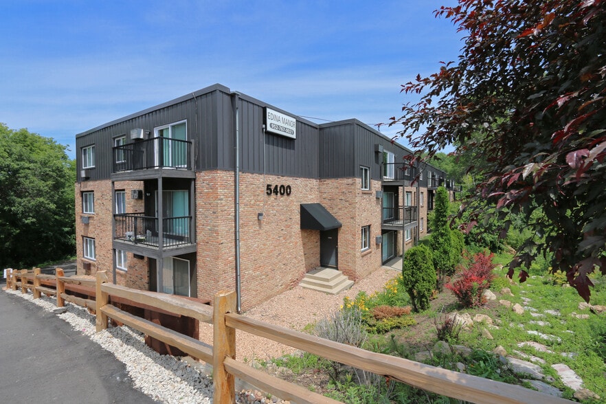 Building Photo - Edina Manor Apartments