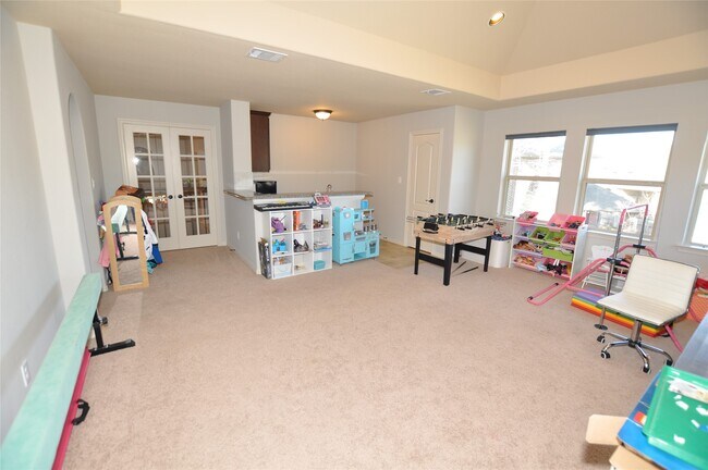 Building Photo - 13423 Beall Woods Ln