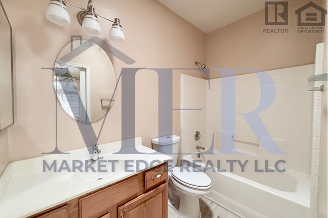 Building Photo - 2Bed/2Bath Patio Home in 55+ Community in ...