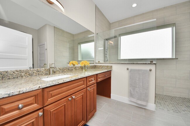 Building Photo - 2003 Marthoman Drive