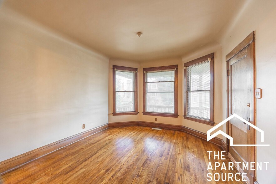 Building Photo - 5311 W Berenice Ave