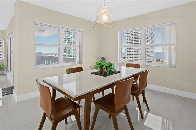 Building Photo - 2100 S Ocean Dr