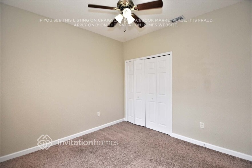 Building Photo - 8624 NW 112th Pl