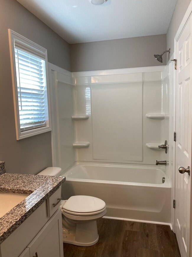 Building Photo - Brand New 2 Story Duplex!!  Close to Downtown with 3 bedrooms and 2 baths.