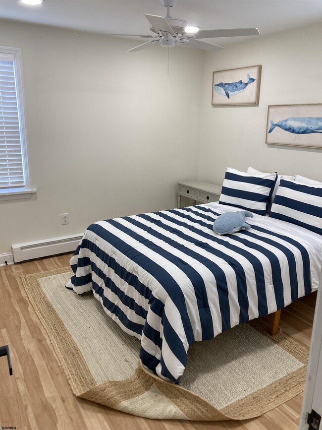 Building Photo - 271 38th St S