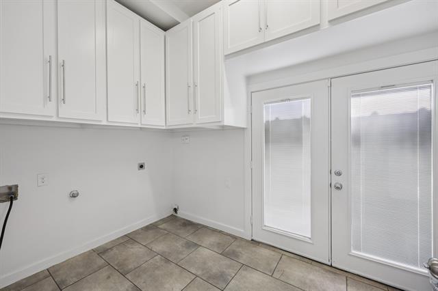 Building Photo - 9918 Coldwater Cir