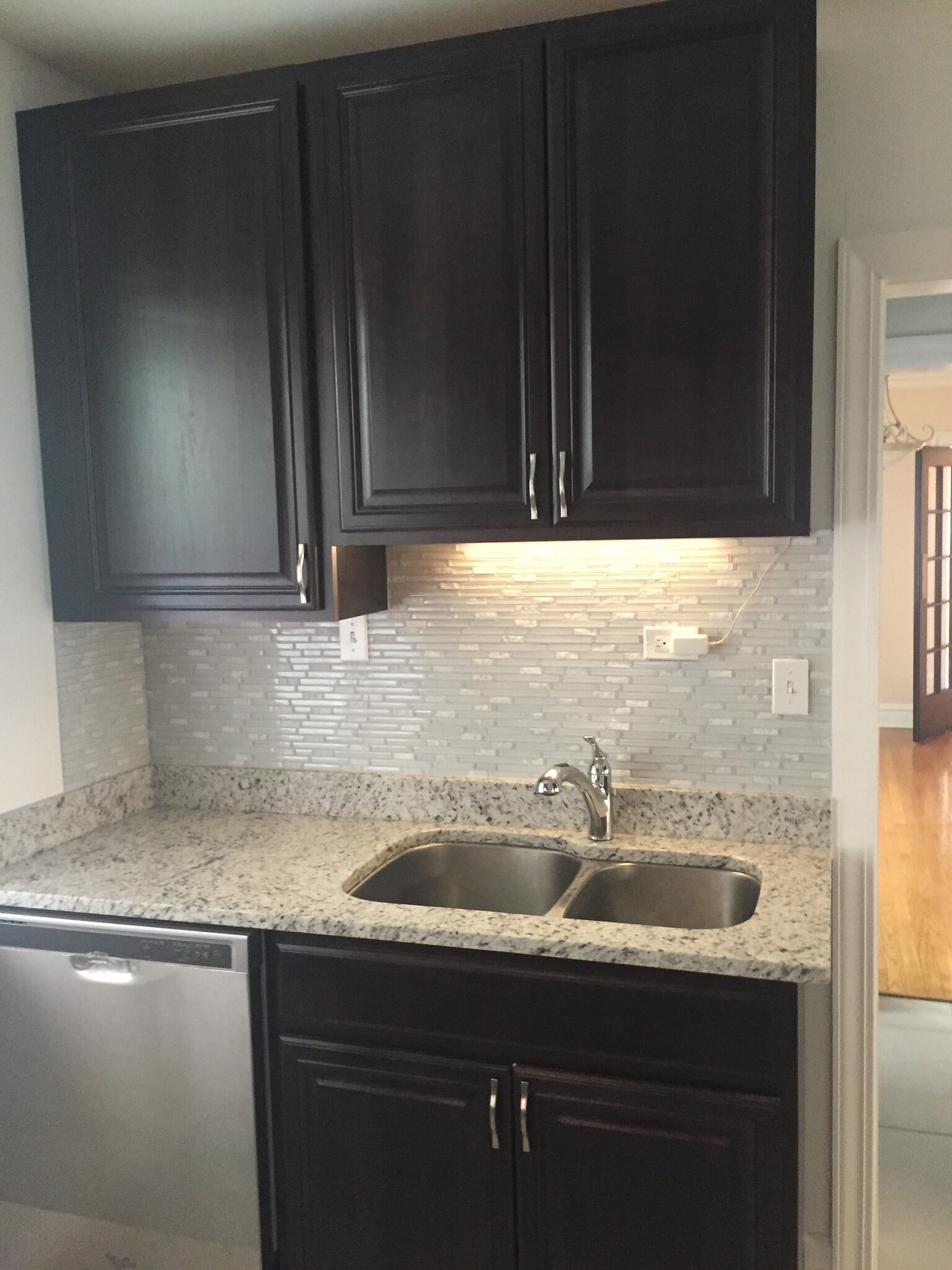 Kitchen - 723 Dobson St