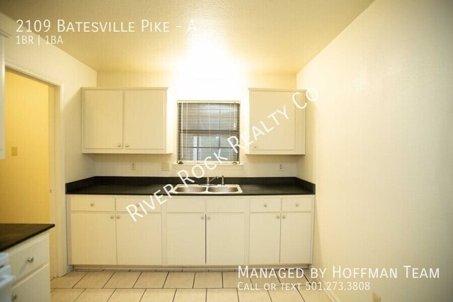 Building Photo - 2109 Batesville Pike