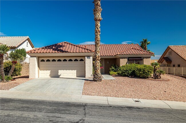 Primary Photo - 10416 W Linfield Pl