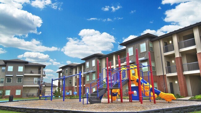 Building Photo - 769 SW 19th St