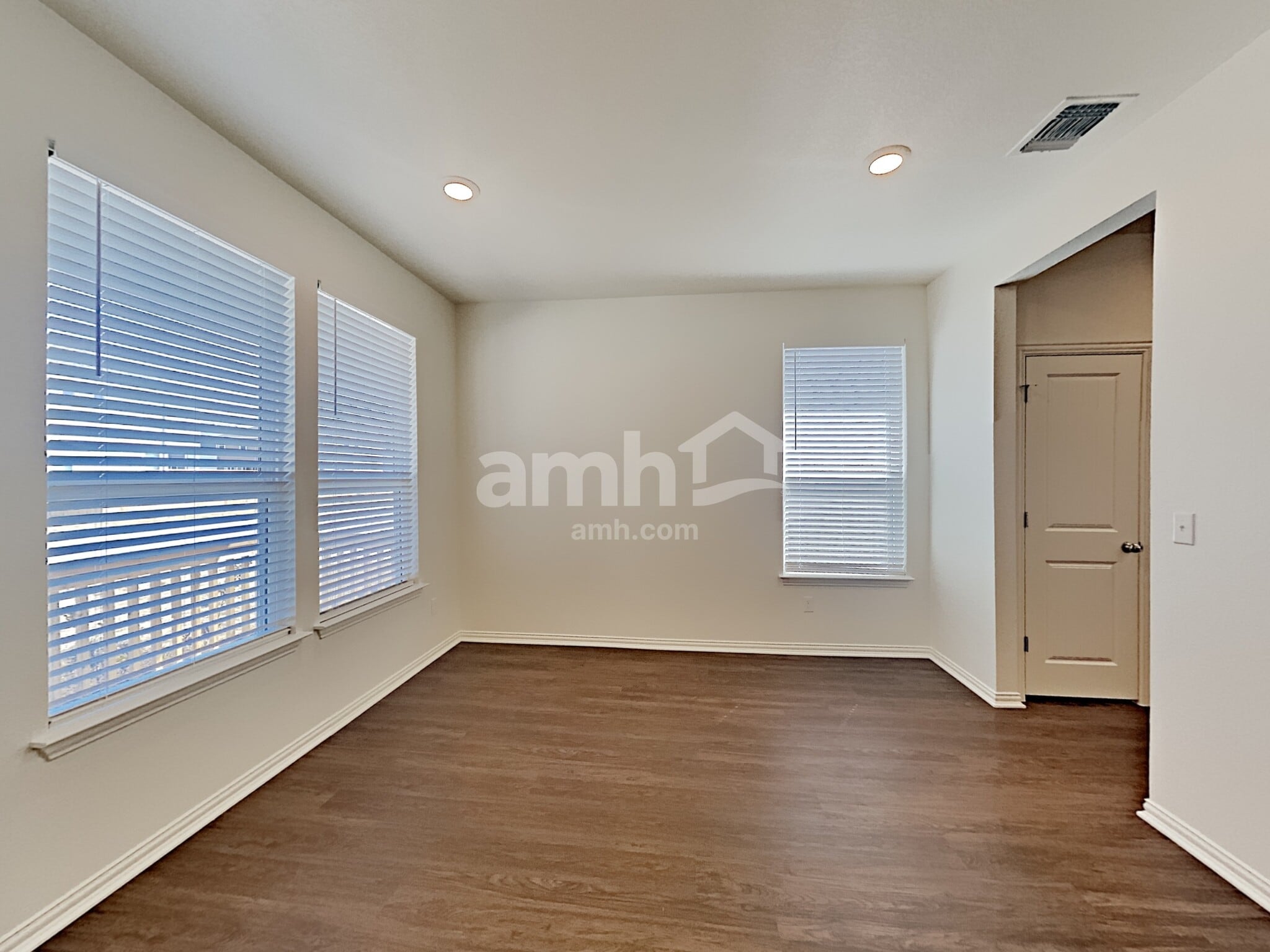 Building Photo - 345 Pebble Beach Run