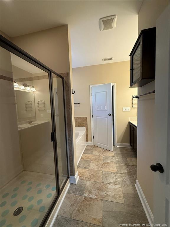 Building Photo - 495 Rolling Pines Dr