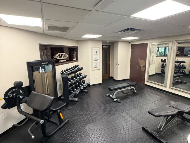 Building Photo - 3216 Mangrove Point Dr