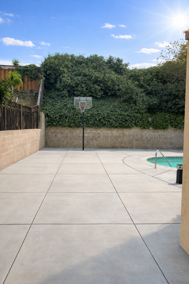 Building Photo - Harwell Drive