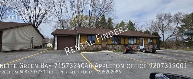 Building Photo - 476 Cedar St