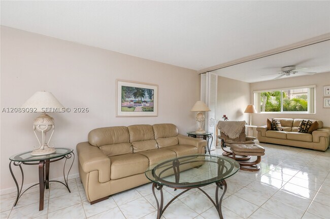 Building Photo - 3131 S Ocean Dr