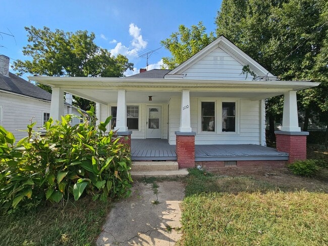 Primary Photo - 3 BR house in High Point!