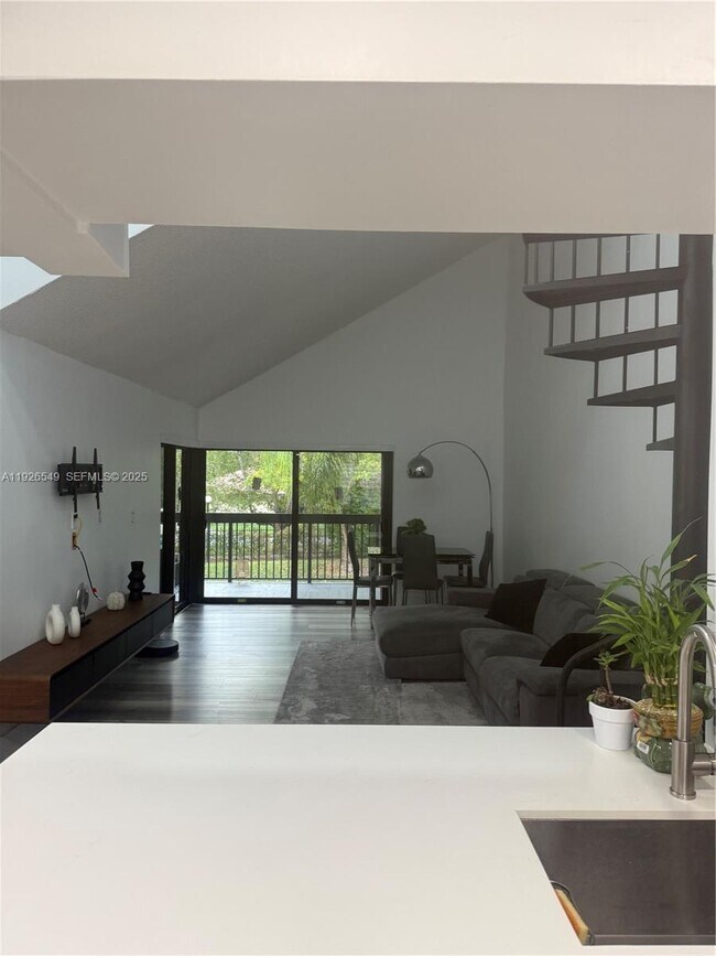 Building Photo - 13028 SW 88th Ln