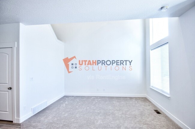 Building Photo - 1621 N 3890 W