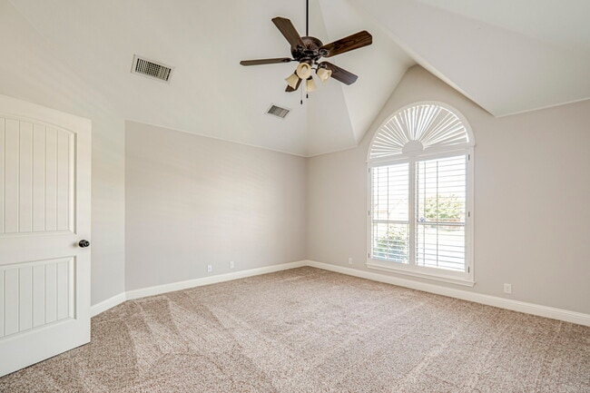 Building Photo - 2903 Savoy Pl