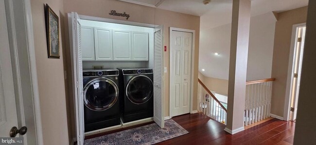 Building Photo - 49 Eldridge Dr
