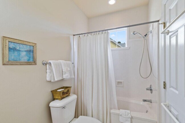 Building Photo - 9359 Tartane Walk