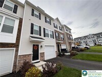 Building Photo - 7505 Clayton Ave