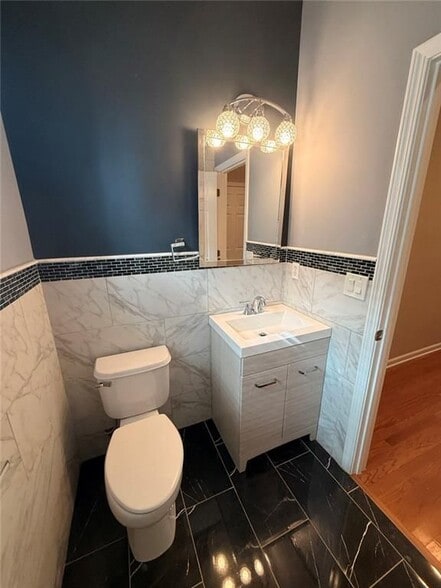 Building Photo - 6514 Mimosa Cir