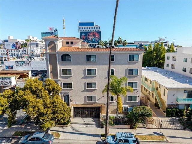 Building Photo - 1466 Tamarind Ave