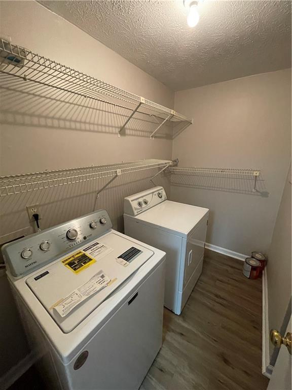 Building Photo - 423 Warm Springs Cir