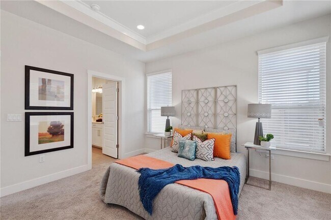 Building Photo - 9507 Gynerium Dr