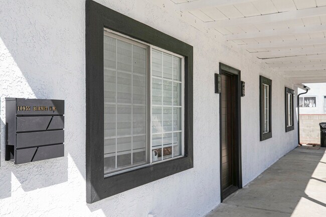 Building Photo - 10955 Burnet Ave
