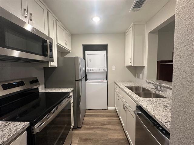 Building Photo - 5325 Bent Tree Forest Dr