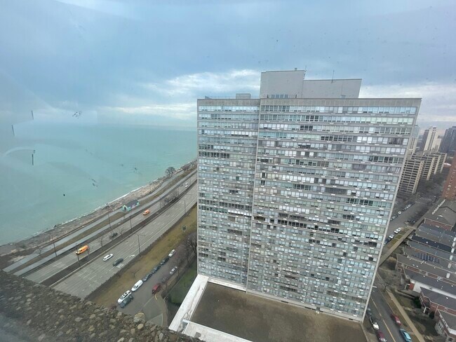 Building Photo - 4800 S Chicago Beach Dr