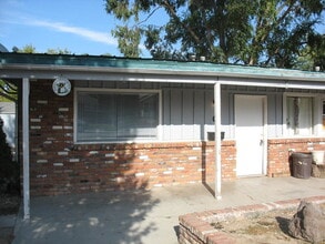 Building Photo - 1407 Arthur St