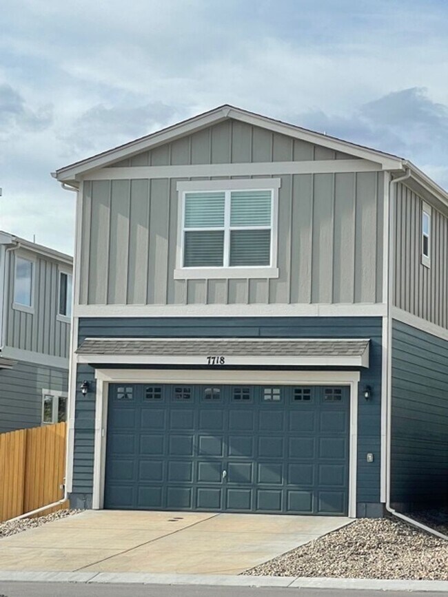 Building Photo - NEWER CONSTRUCTION 4 BEDROOM HOME LOCATED in the NOOK at Shilo Ranch