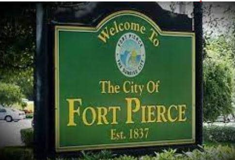 Building Photo - 1619 Merriment Way