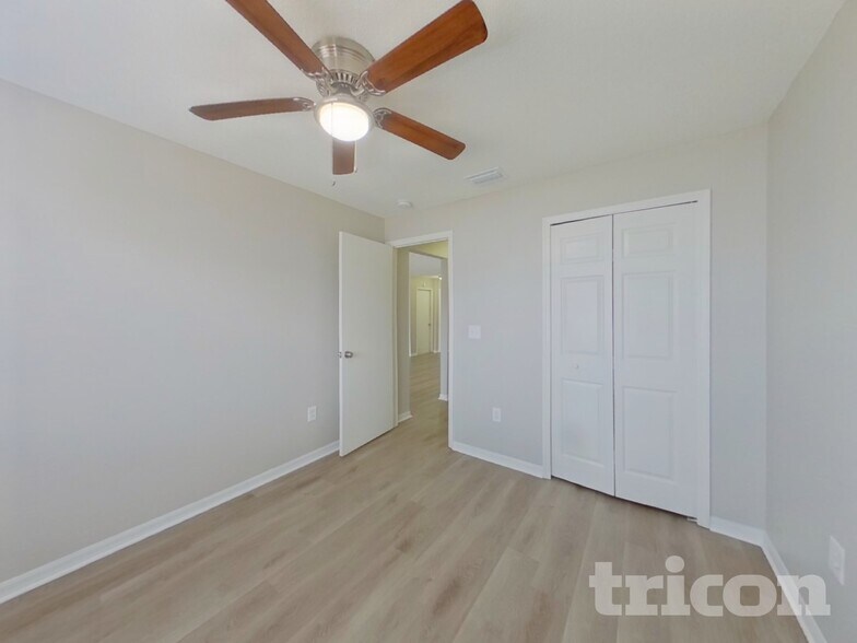 Building Photo - 1212 Alpine Lake Dr
