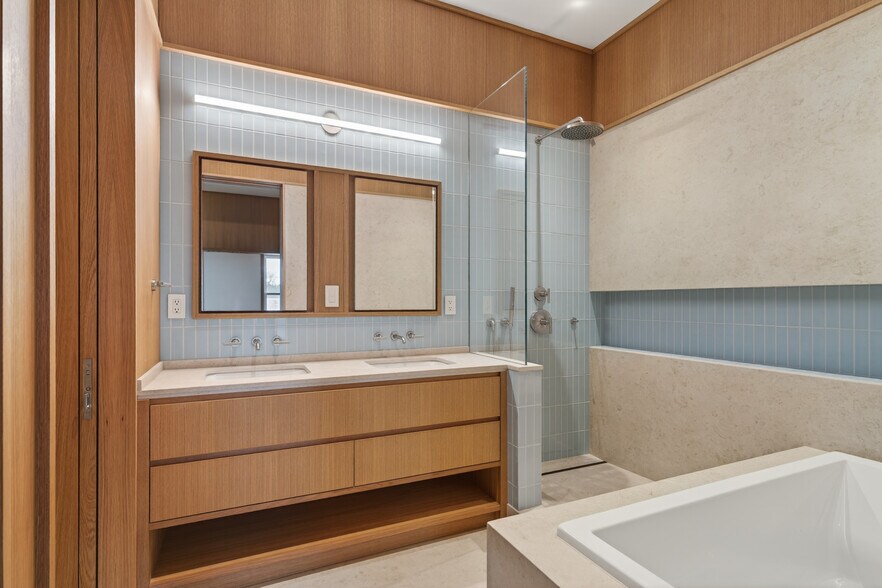 Building Photo - 316 Wall St