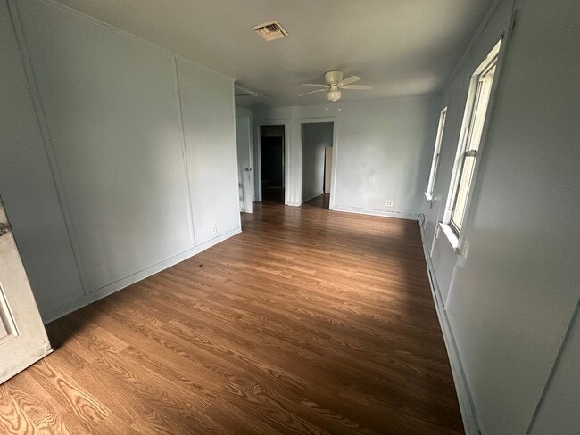 Building Photo - FOR RENT in LAFAYETTE!