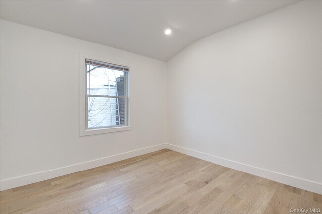 Building Photo - 56 Kirkwood Rd