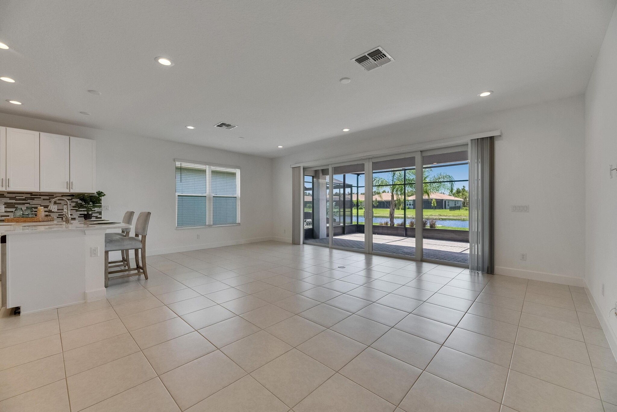 Building Photo - 4915 Sienna Isles Ave