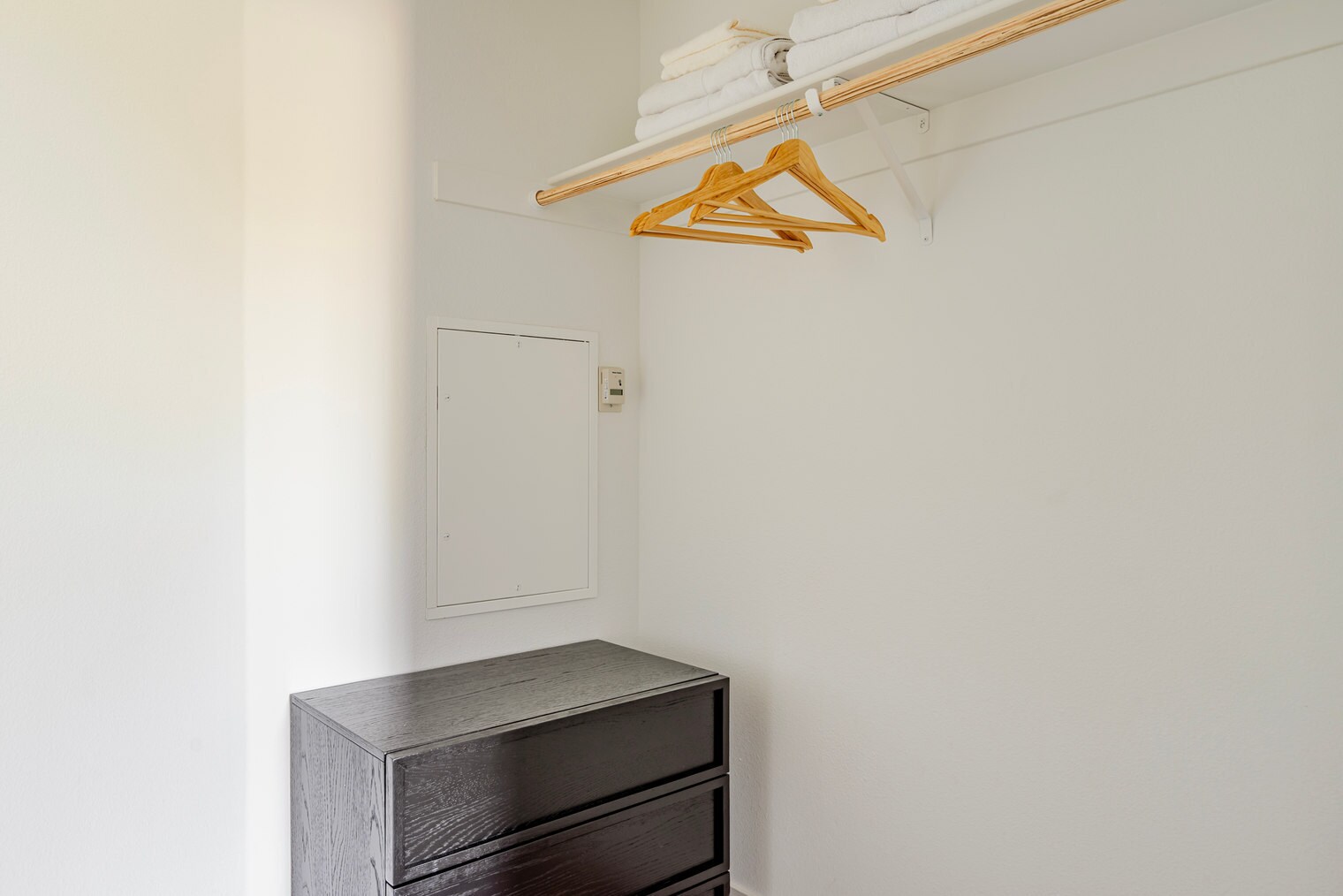 Building Photo - 85 Cleaveland Rd