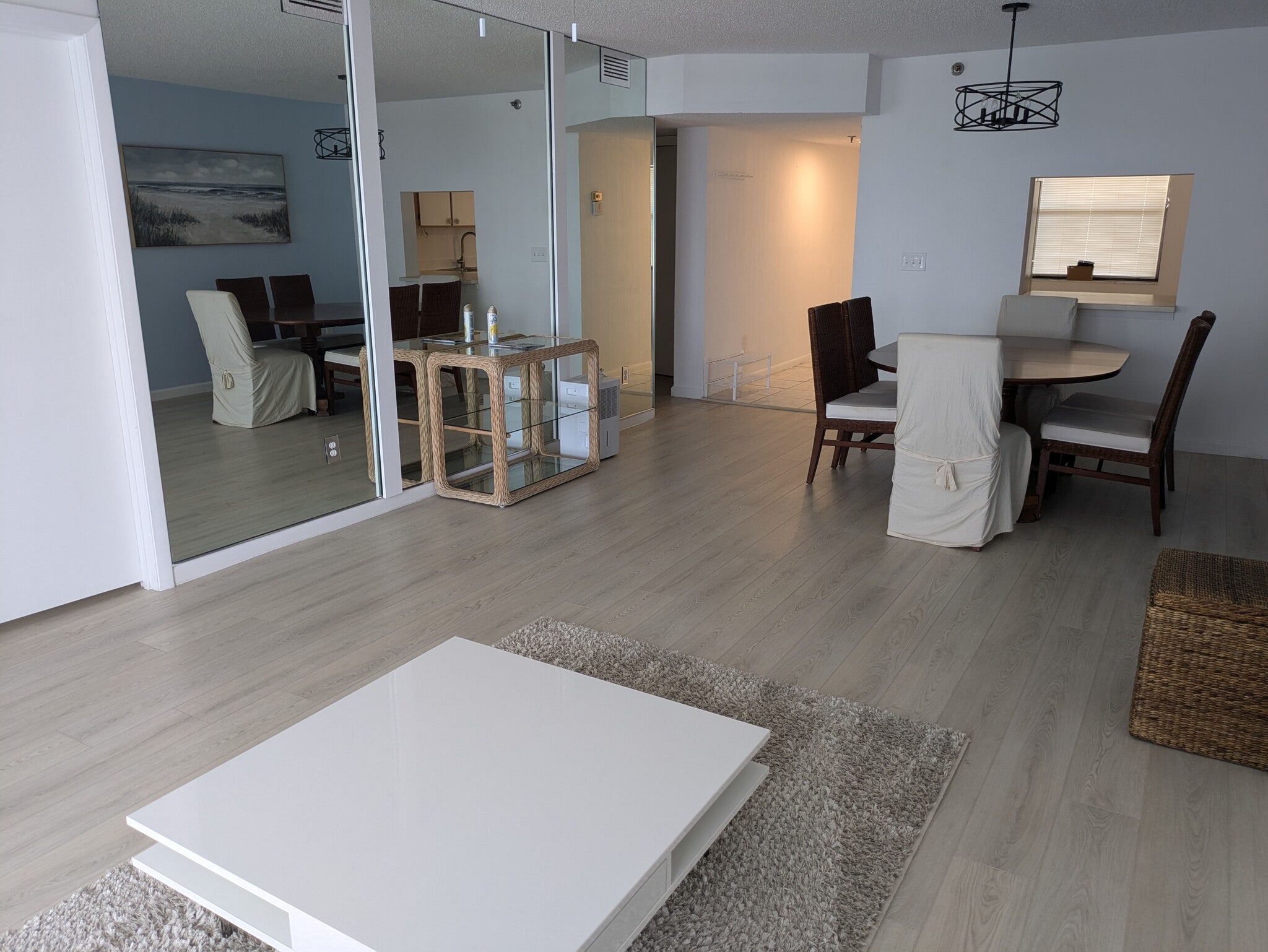 Building Photo - 896 N Federal Hwy