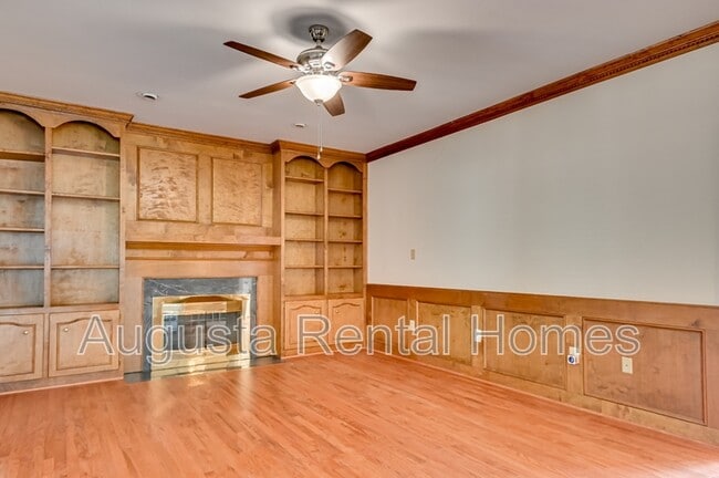 Building Photo - 4401 Pierwood Way