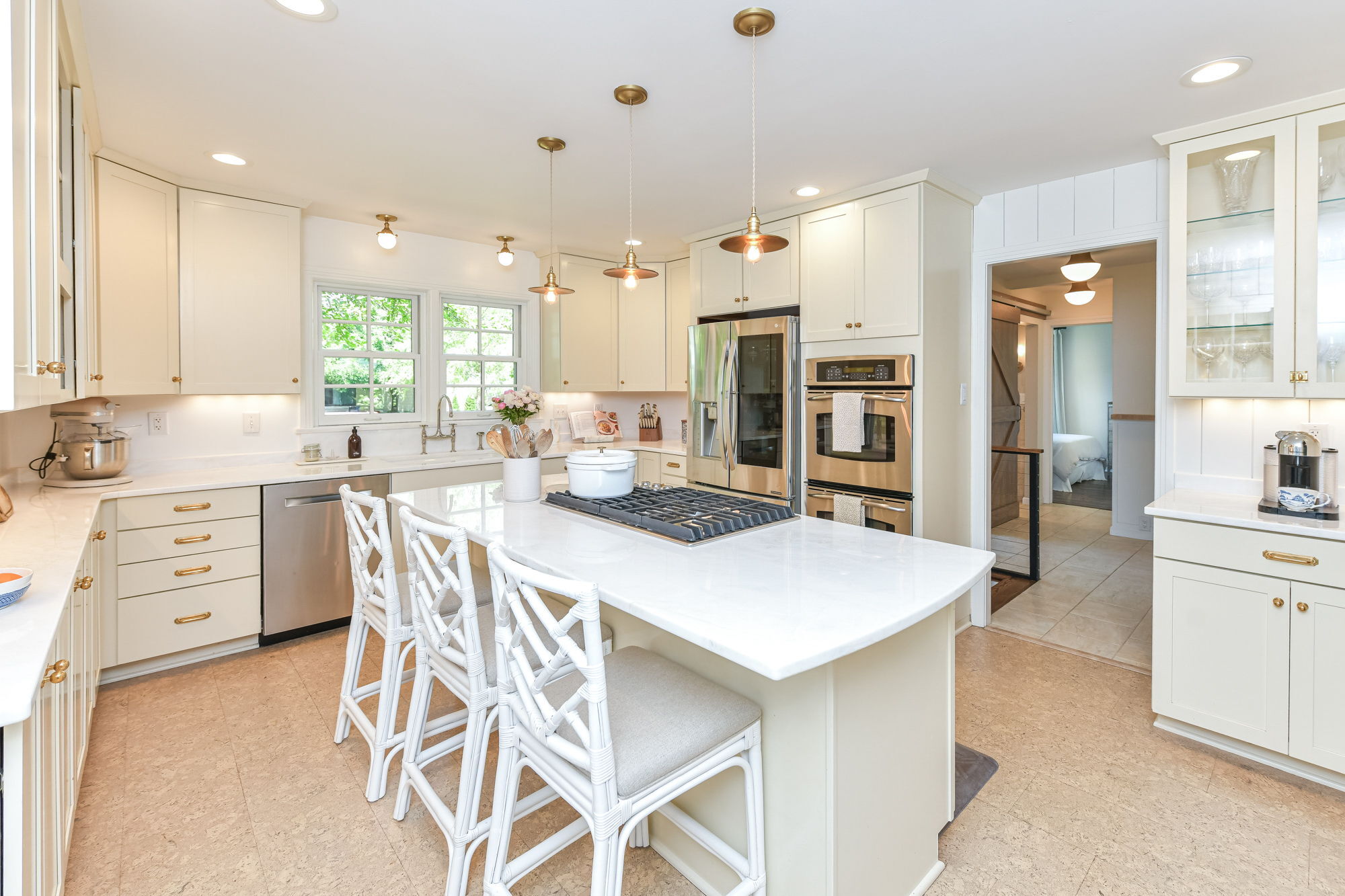 Building Photo - 5939 Gladden Dr