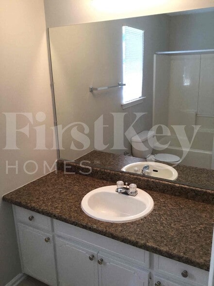 Building Photo - 8321 Mountain Pass