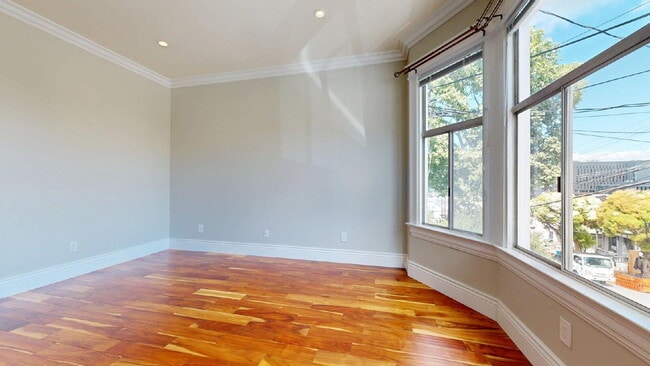 Building Photo - Charming 1-Bedroom Retreat in the Heart of San Francisco – Potrero Hill