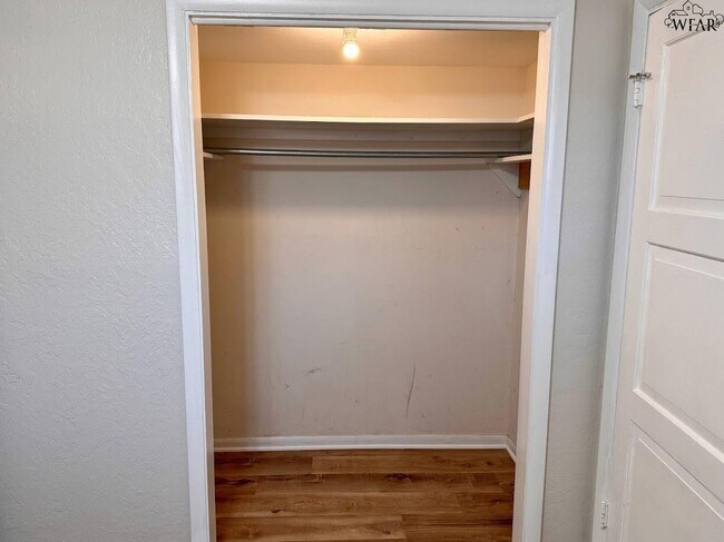 Building Photo - 4200 University Ave