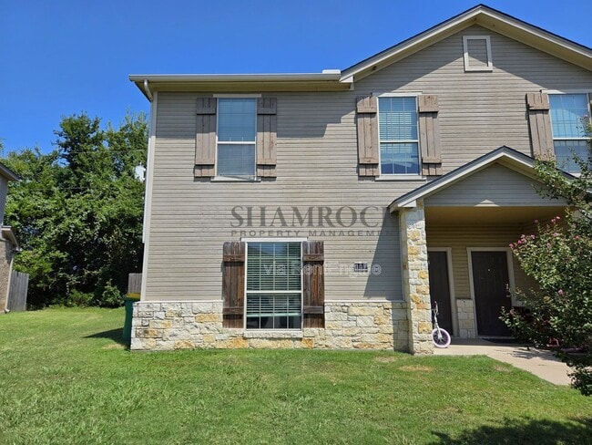 Primary Photo - 117 Bentwood Dr
